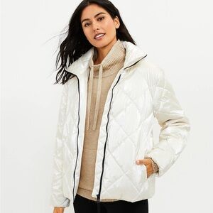LOFT Lou & Grey Pearl Shimmer Quilted Puffer Jacket